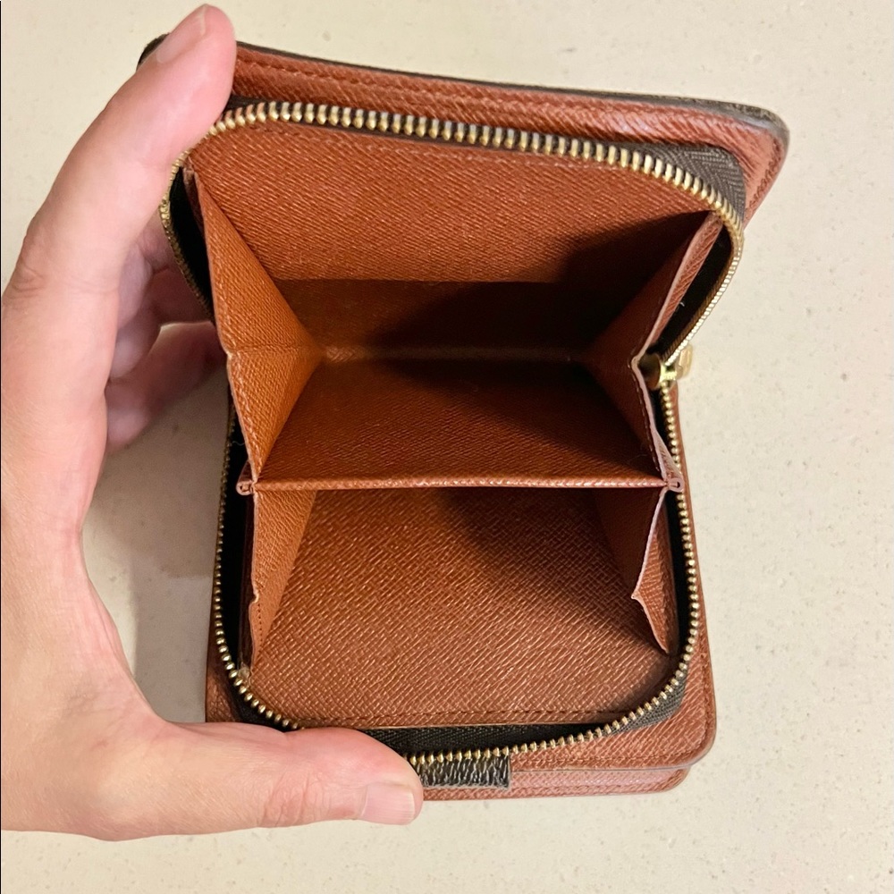 ‼️SOLD‼️Louis Vuitton Monogram Compact Zippy Wallet ❤️ 100% Authentic - Picture 6 of 16